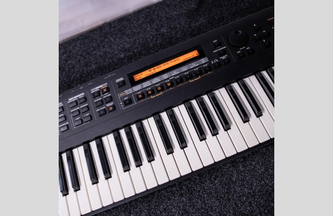 Used Roland XP-30 Synthesizer with Vintage Sound Expansion & Flight Case (SN:ZM45843) - Image 6